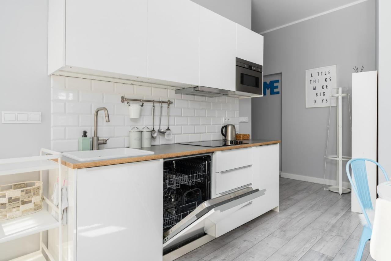 Apartment Scandi Male Garbary Piaskowa Near Old Market Square By Renters